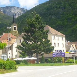 Hôtel Restaurant Les Alpins